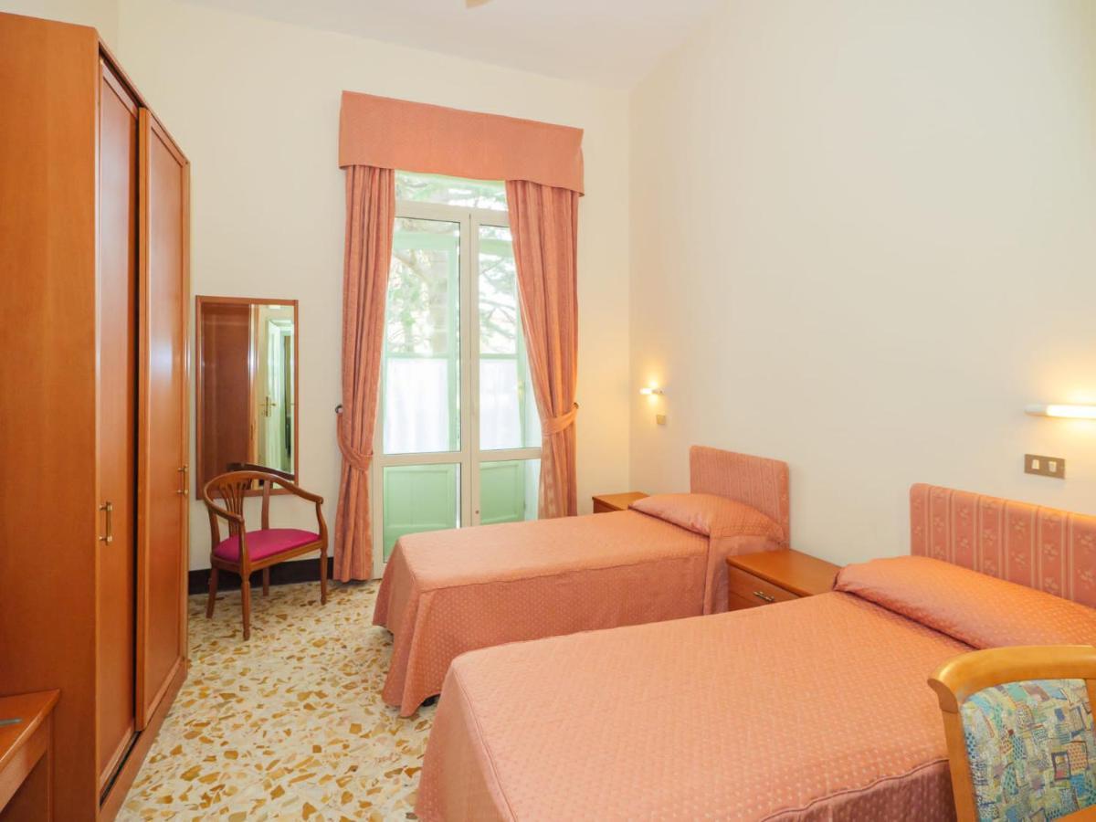 Hotel Delle Palme SantʼAgata sui Due Golfi Esterno foto