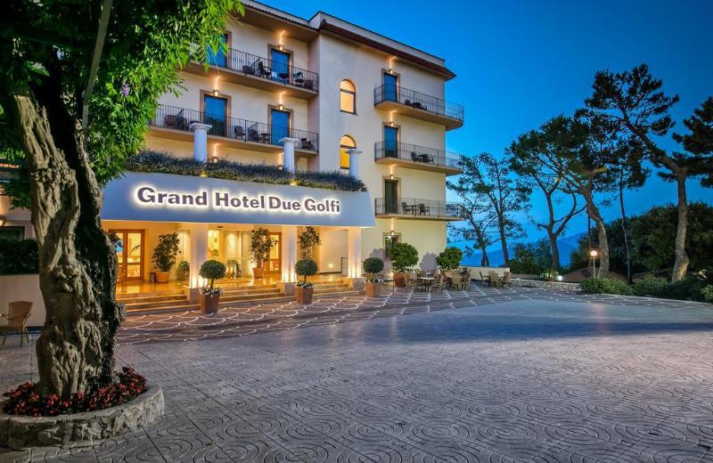 Hotel Delle Palme SantʼAgata sui Due Golfi Esterno foto